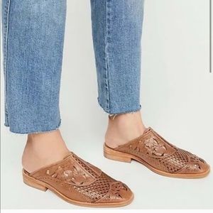 FREE PEOPLE Paramount mules || size 41